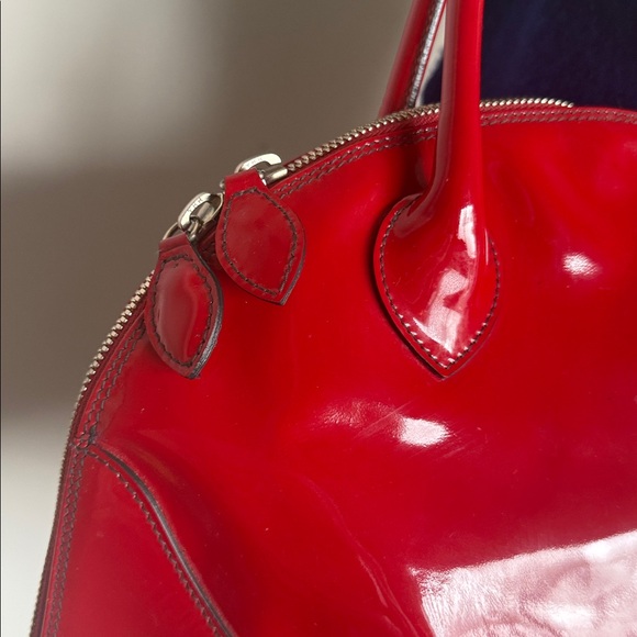 Furla 🇮🇹Red Patent Leather Handbag - Picture 3 of 16